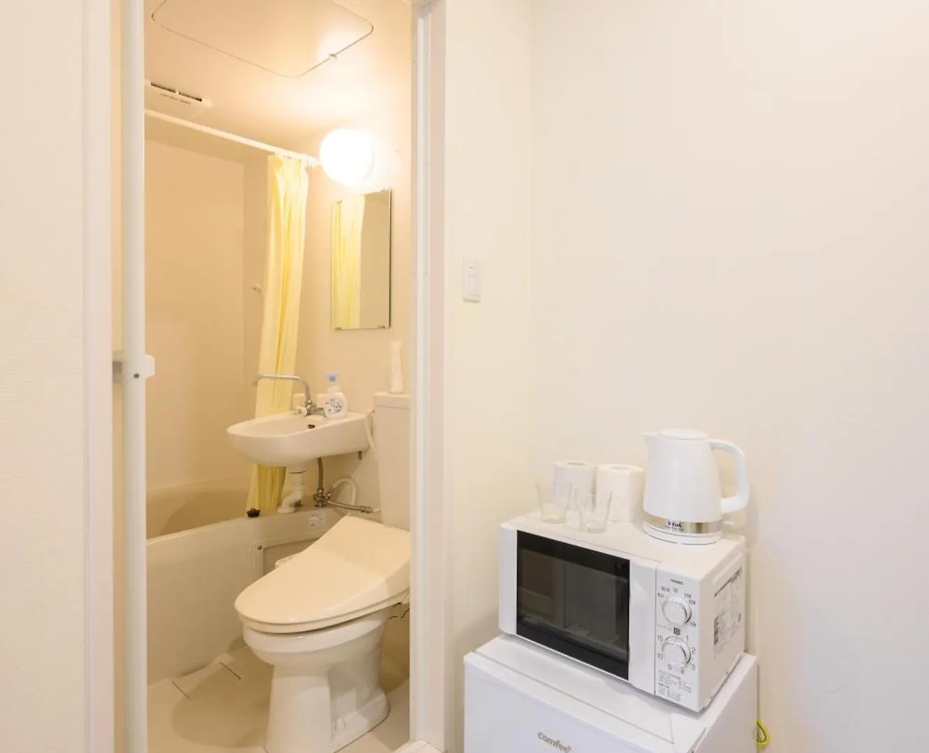 Oku Apartment Tōkyō 2*,
